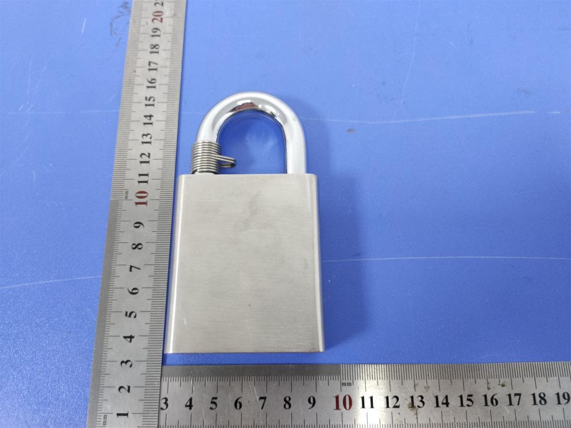 keyless padlock - FCC ID 2AP29ZMP-40K - CHENGDU HIZIMA TECHNOLOGY CO.,LTD (3)