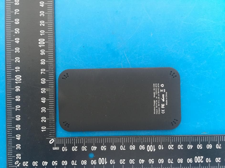 Wireless charger - FCC ID 2AP2N-AIR15W - Shenzhen Esorun Technology Co.,LTD (2)
