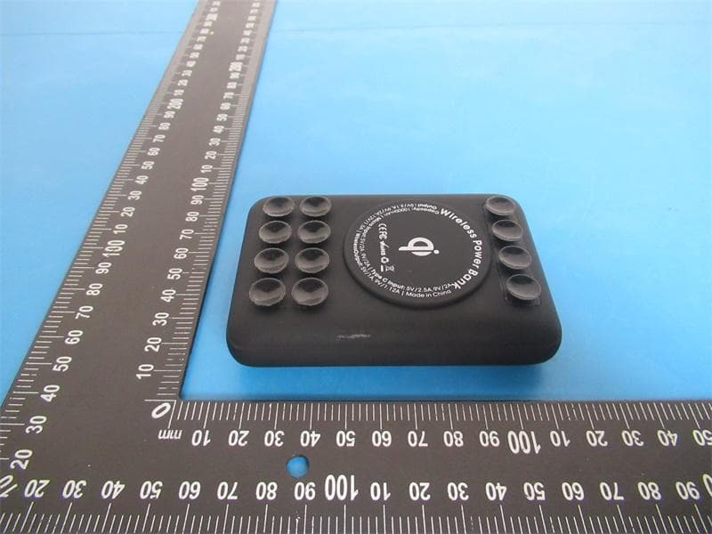 Wireless Power Bank - FCC ID 2AP2N-BOX10000W - Shenzhen Esorun Technology Co.,LTD (4)
