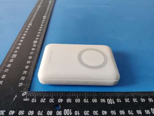 Magnetic Wireless Power Bank - FCC ID 2AP2N-MAG10000W - Shenzhen Esorun Technology Co.,LTD (5)