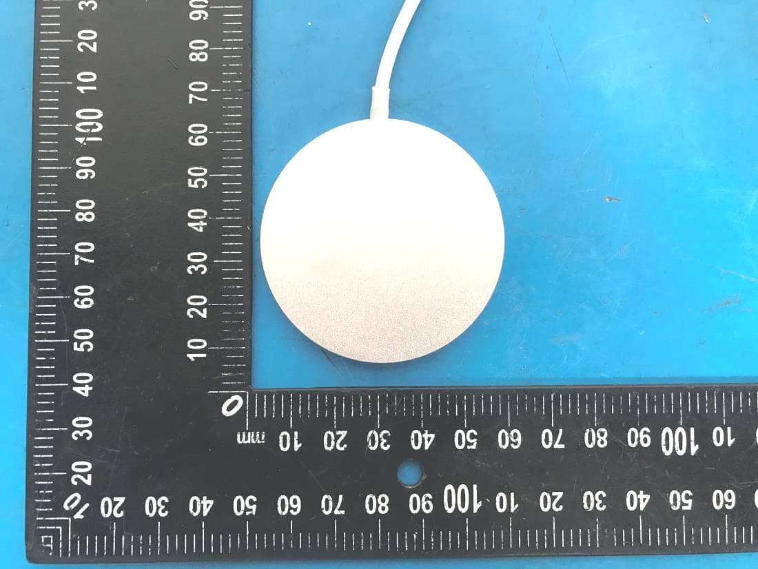 Magnetic Wireless Charger - FCC ID 2AP2N-MAGQOOAS - Shenzhen Esorun Technology Co.,LTD (2)