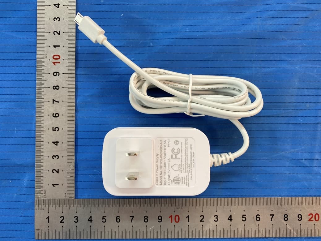 Entertain LED Speaker Light (BLUETOOTH) - FCC ID 2AP2V-DESKLAMP08 - Shaoxing Prolux Lighting Co., Ltd