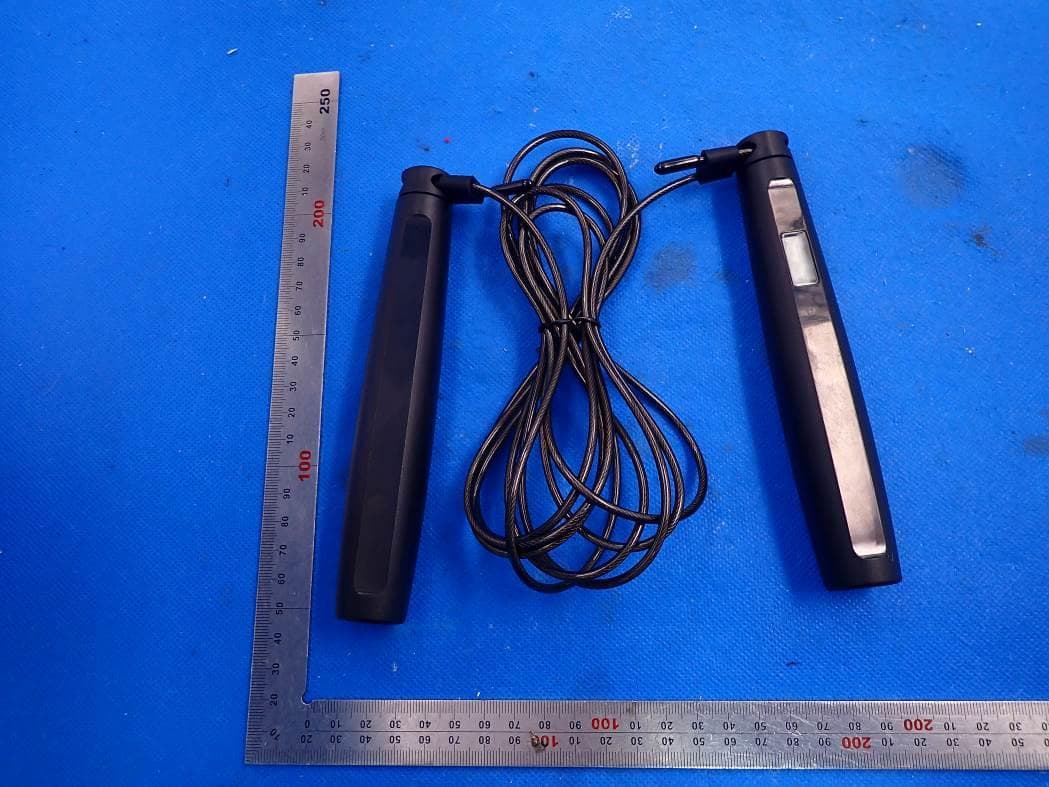 Smart Skipping rope/jump rope - FCC ID 2AP3Q-RS32ULB - Guangdong Welland Technology Co., Ltd. (2)