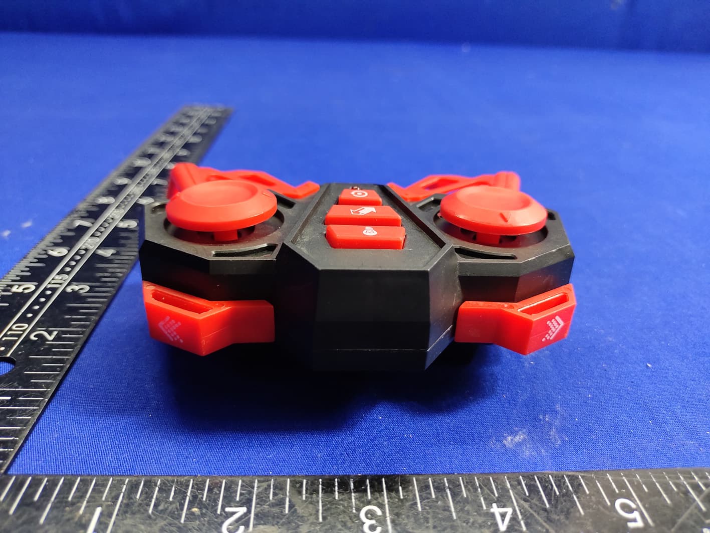 Alloy Spider Car - FCC ID 2AP5E-JYS2900 - Shantou Jinyishuo Toy Co.,ltd (5)
