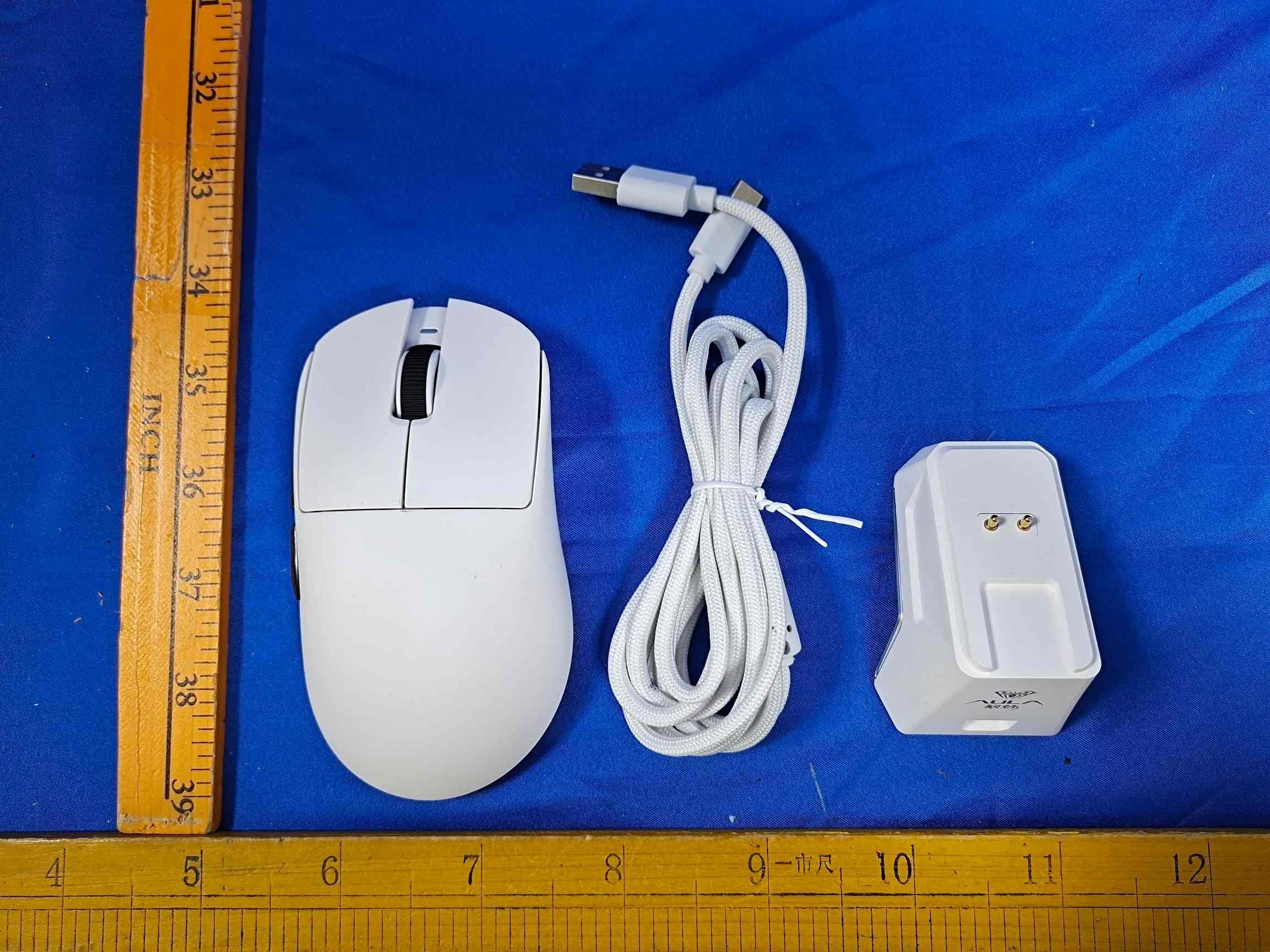 Wireless mouse - FCC ID 2AP63-SC610 - SHENZHEN SUOAI ELECTRONICS TECHNOLOGY CO.,LTD (2)