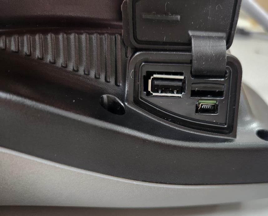 Monitor - FCC ID 2AP7F-WLSTAGEVEMONI - TAEHA MECHATRONICS Co., Ltd. (4)