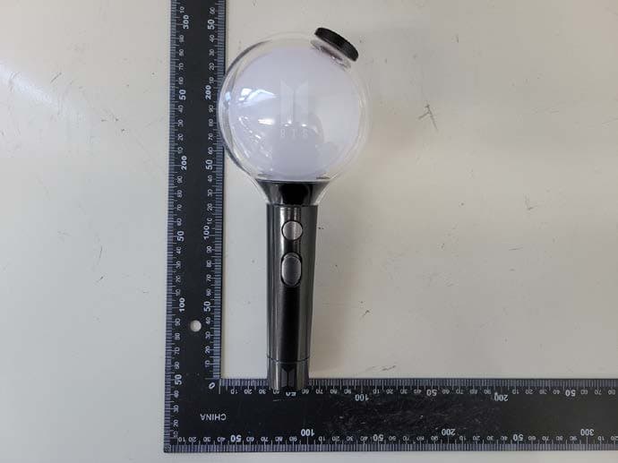 BTS Official Light Stick SE - FCC ID 2AP7NBTS0022IP - FANLIGHT Co.,Ltd.