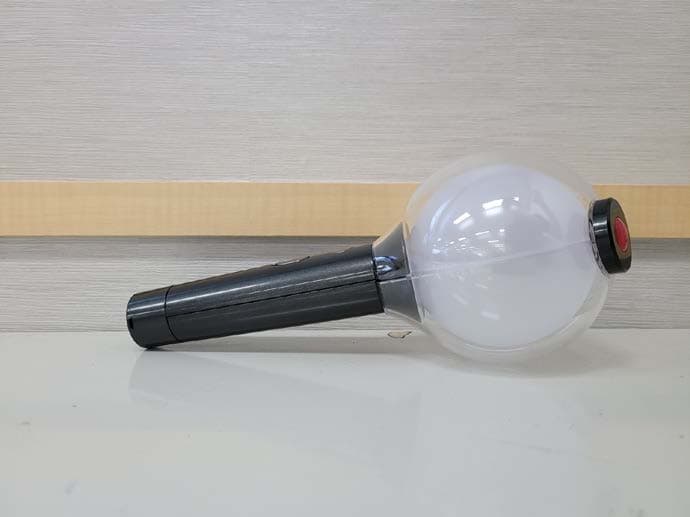 BTS Official Light Stick SE - FCC ID 2AP7NBTS0022IP - FANLIGHT Co.,Ltd. (3)