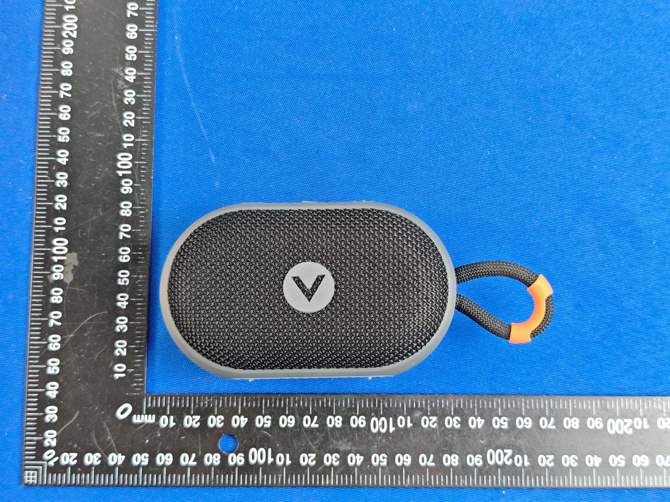 Bluetooth Speaker - FCC ID 2AP7W-901797 - VisionTek Products, LLC (3)