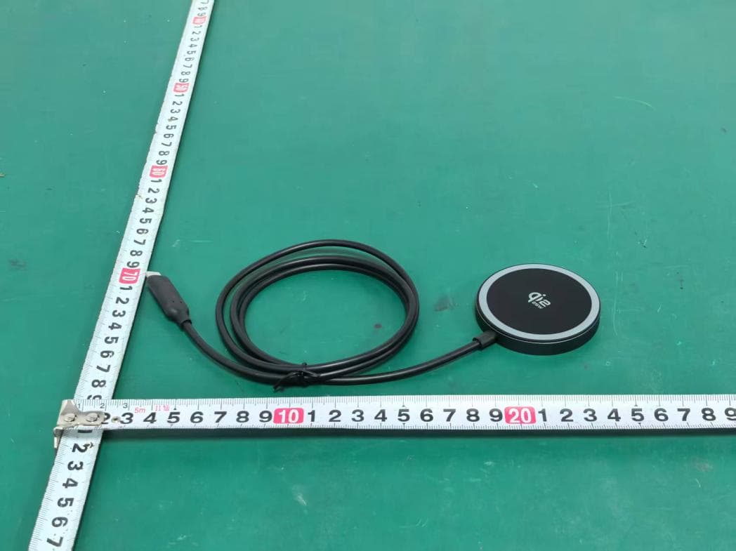 WIRELESS CHARGER - FCC ID 2AP7W-901836 - VisionTek Products, LLC (3)