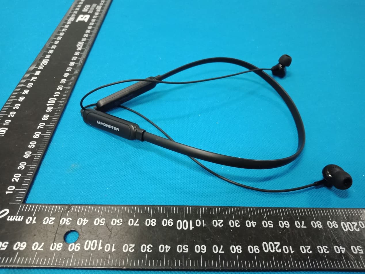 Wireless earphones - FCC ID 2AP8A-2MNEB0244 - Shenzhen D-fast Technology Co.LTD (3)