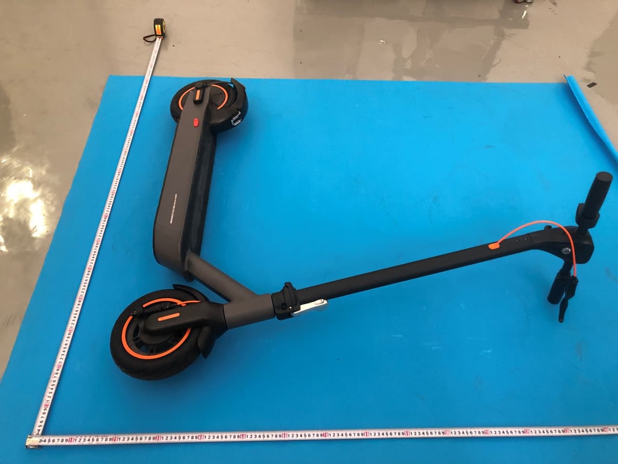 Electric scooter - FCC ID 2APBB-S2MAX - Freeman Intelligent Power Limited