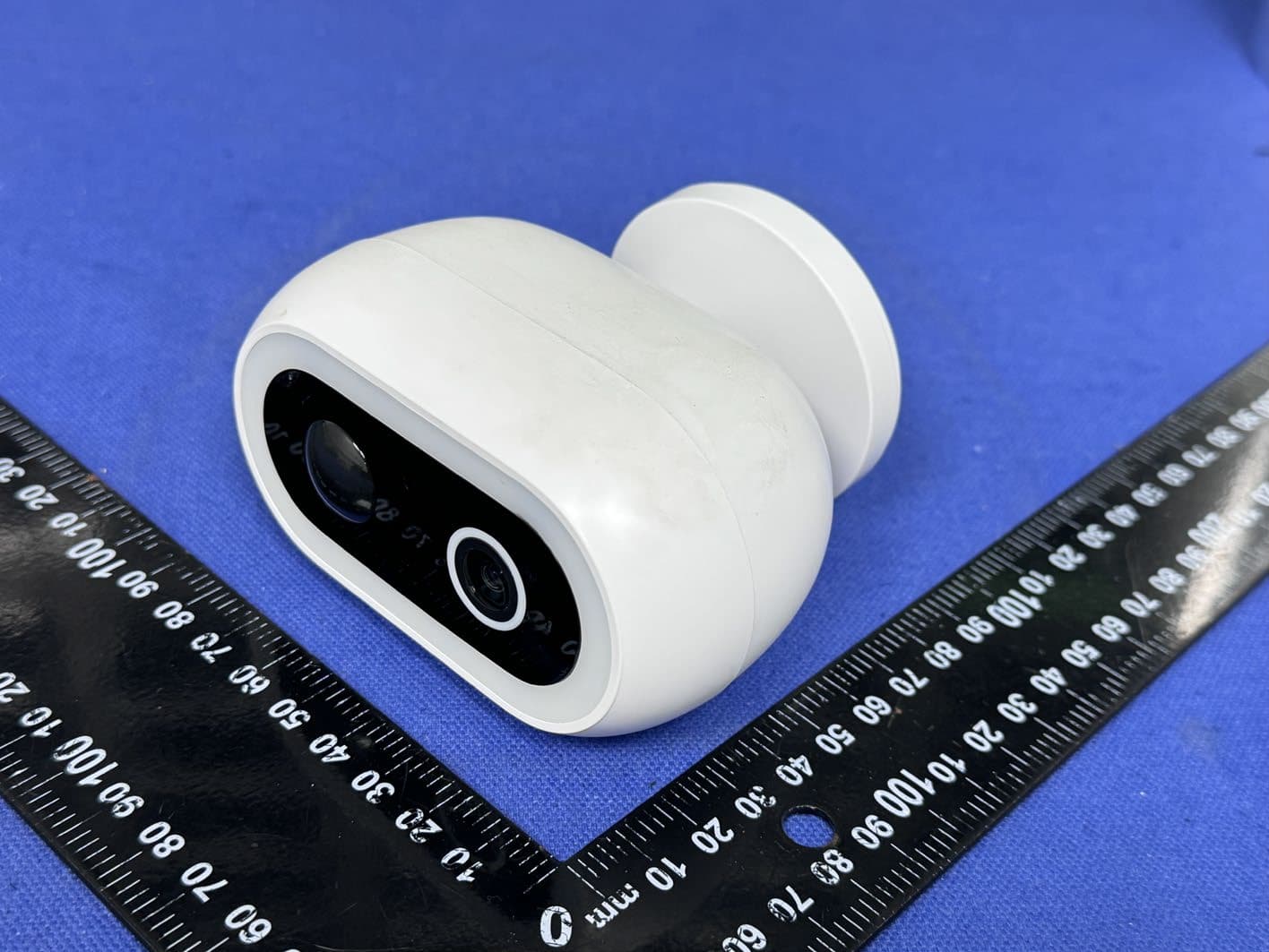 Smart camera - FCC ID 2APD7-L3 - Shenzhen Golden Vision Technology Development Co.,Ltd (2)