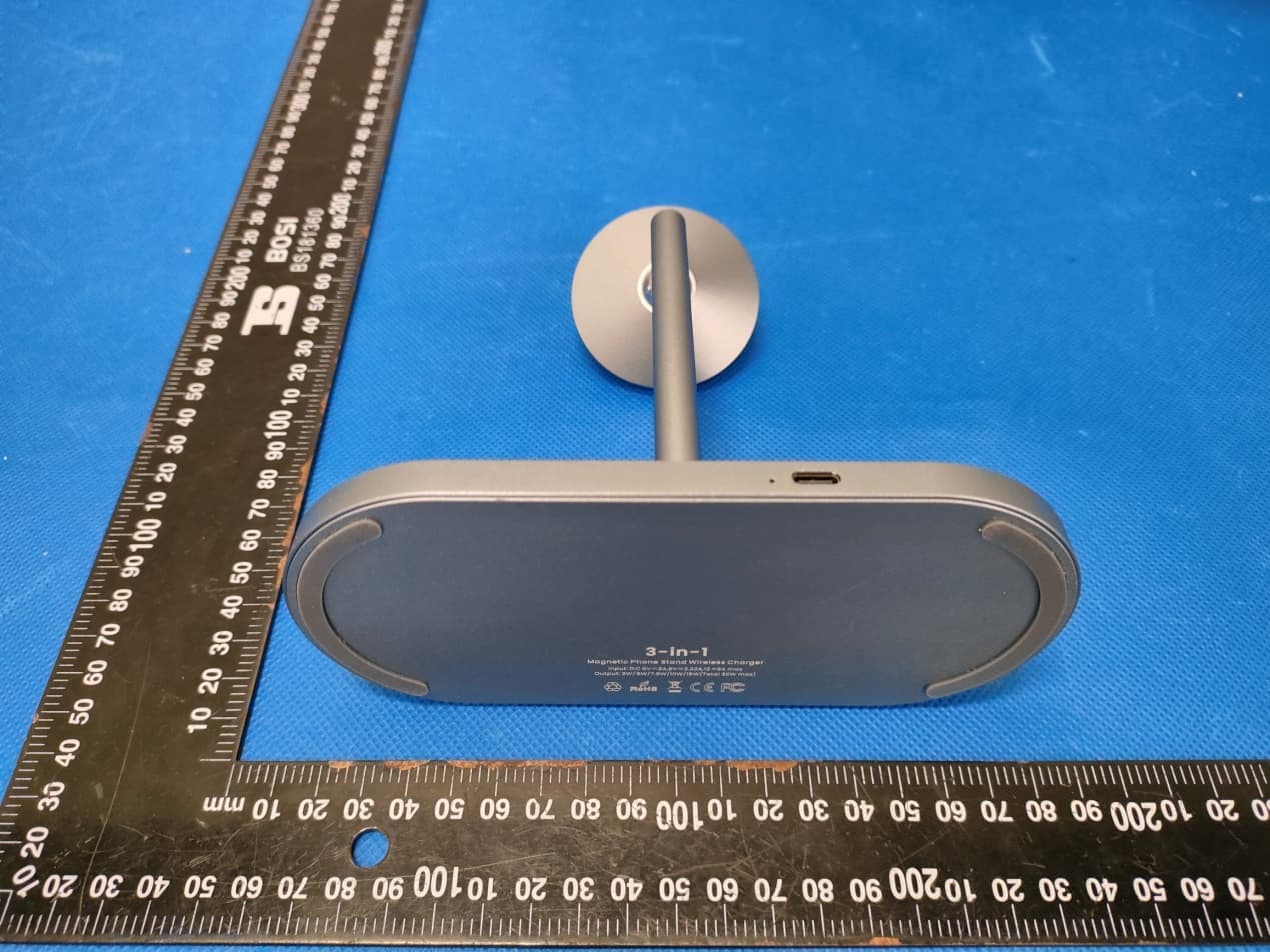 3 in1 Magnetic Phone Stand Wireless Charger - FCC ID 2APDM-X23 - ShangXing Technology(ShenZhen) Co.,Ltd. (5)