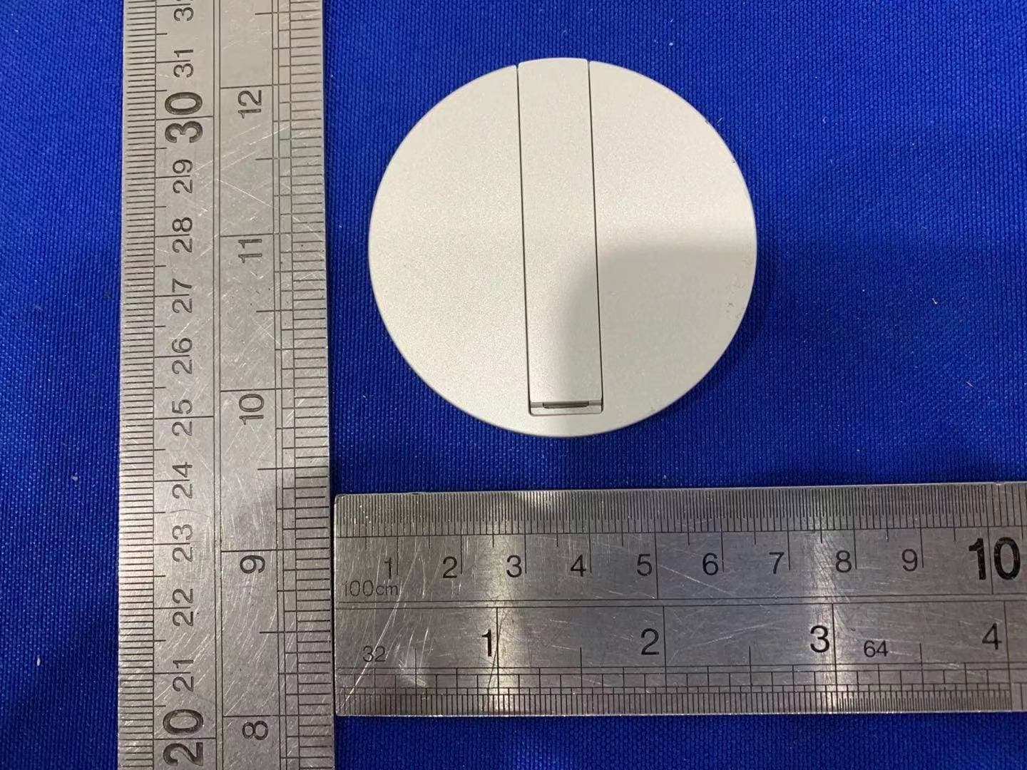 ESR HaloLock Kickstand Wireless Charger - FCC ID 2APEW-2C515A - Electronic Silk Road (Shenzhen) Tech Co., Ltd (3)