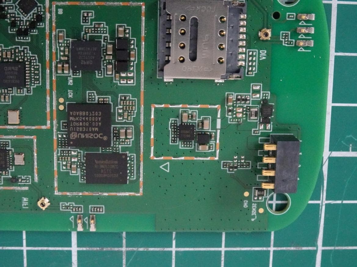 4G Mobile WiFi - FCC ID 2APJ4-MT504 - MeiG Smart Technology Co., Ltd (4)