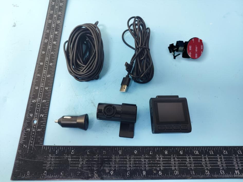 DASH CAMERA - FCC ID 2APJN-3837B - Shenzhen Apical Technology Co.,Ltd