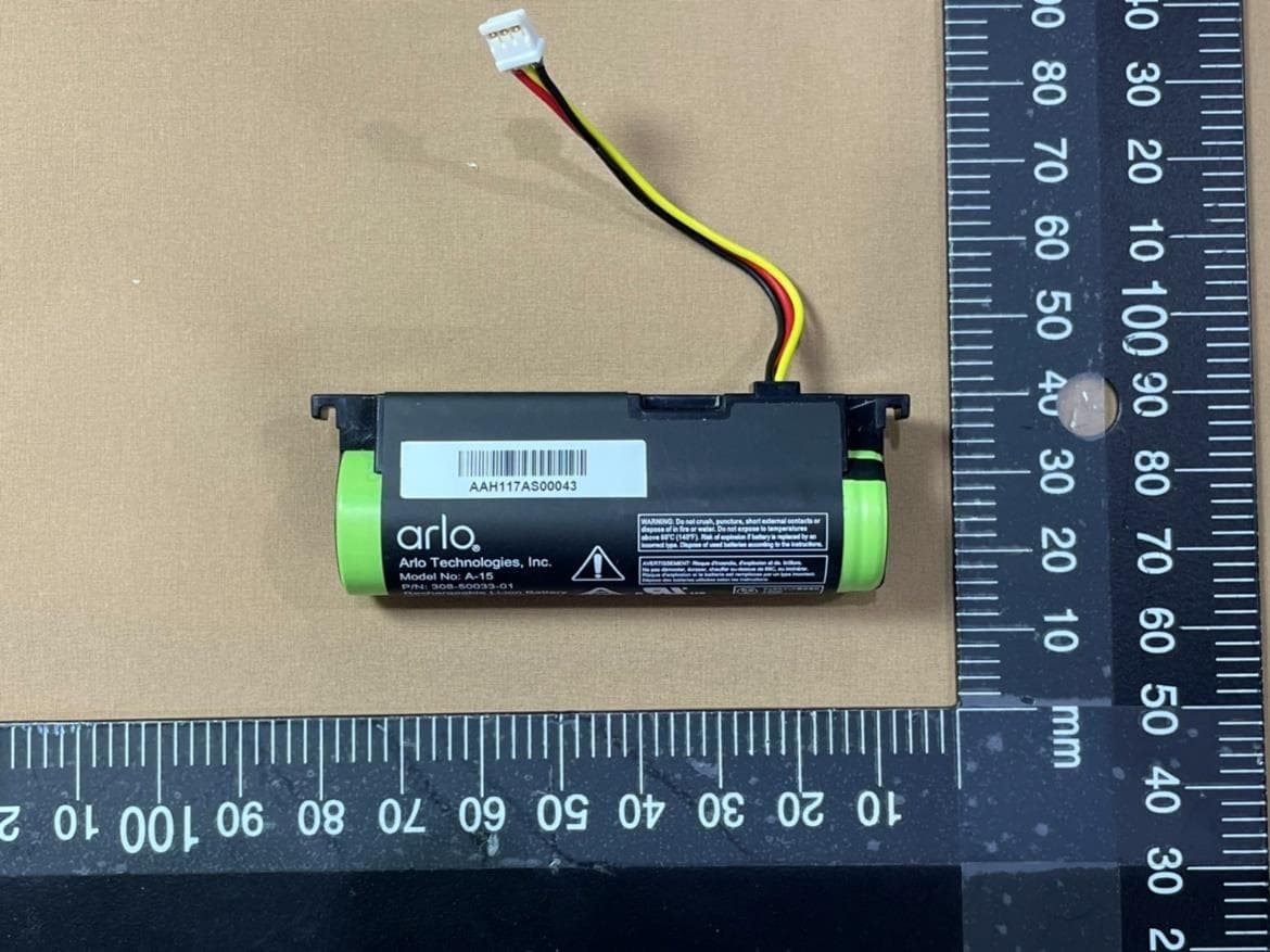 Cellular and Battery Backup - FCC ID 2APLE18300418 - Arlo Technologies, Inc. (2)