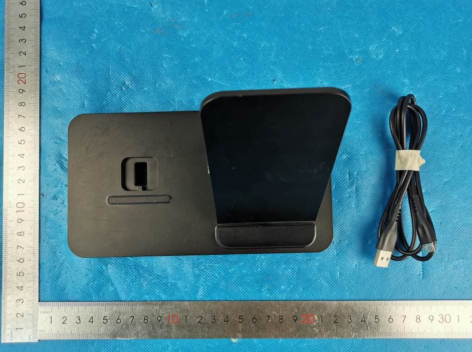 2 in 1 Wireless Charger Stand - FCC ID 2APMD-PA193B - Shenzhen Xintuo Supply Chain LTD