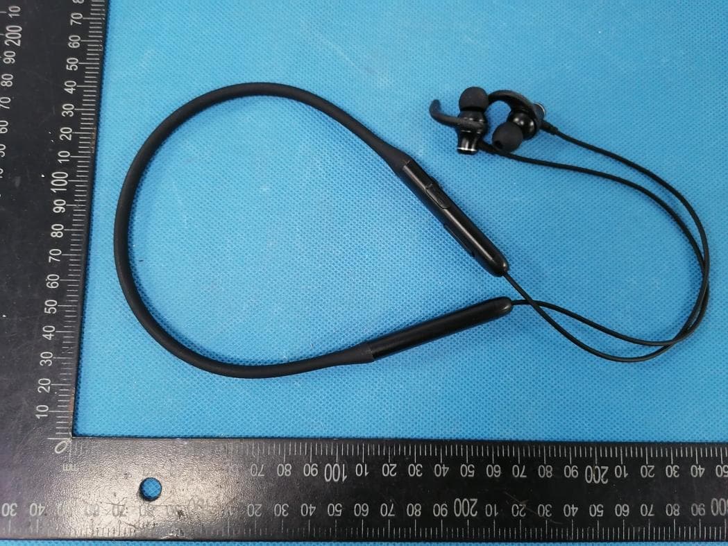 Bluetooth headset - FCC ID 2APMJ-FITBUDS1 - Shenzhen DOKE Electronic Co., Ltd (4)