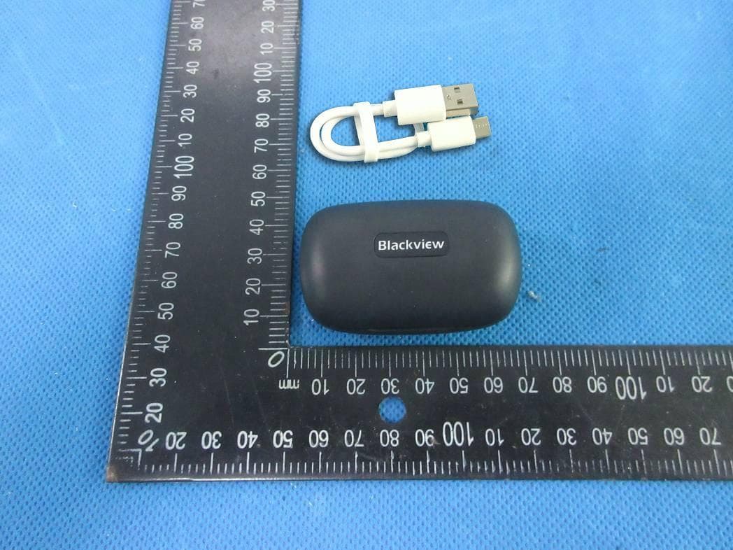 TWS bluetooth headset - FCC ID 2APMJAIRBUDS - Shenzhen DOKE Electronic Co., Ltd (3)