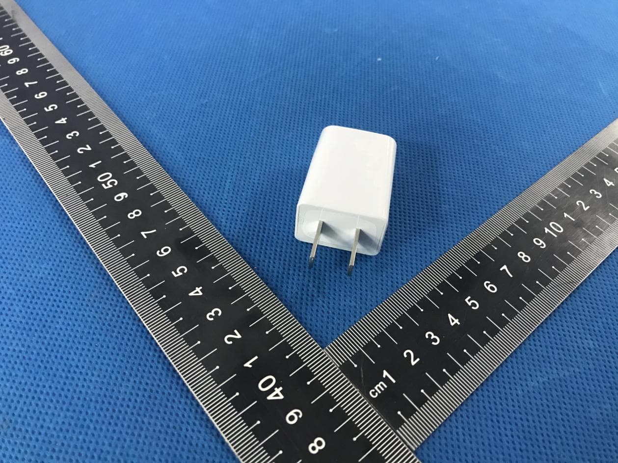Smart Phone - FCC ID 2APMJBV4900 - Shenzhen DOKE Electronic Co., Ltd (2)