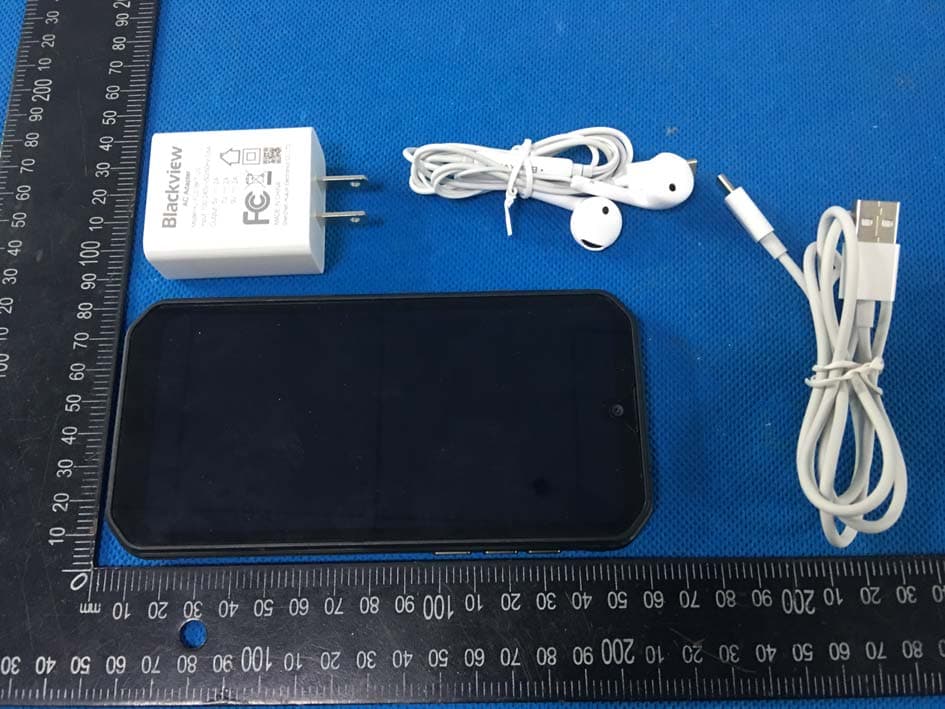Smart Phone - FCC ID 2APMJBV9900E - Shenzhen DOKE Electronic Co., Ltd (3)