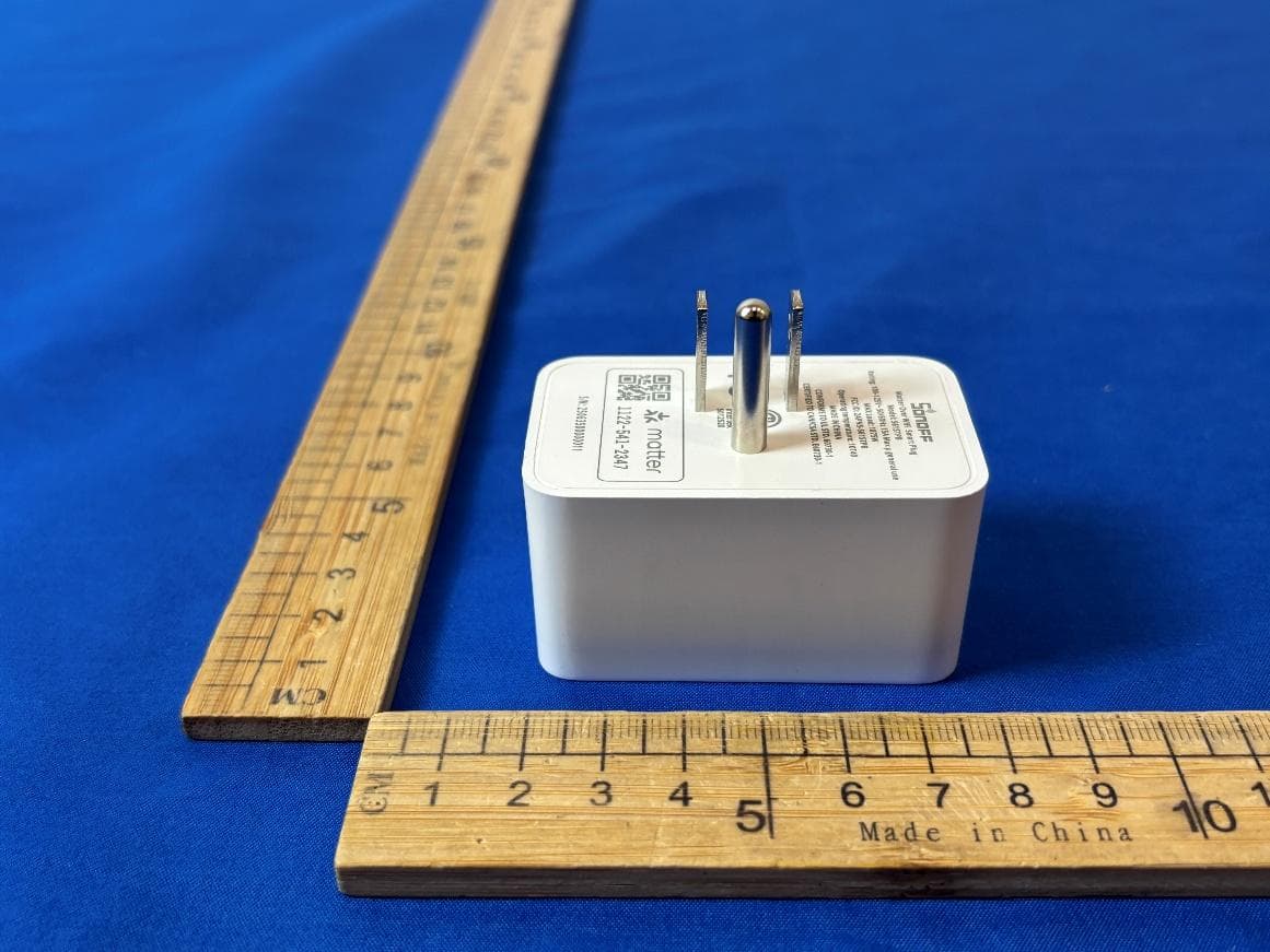 Matter Over WiFi Smart Plug - FCC ID 2APN5-S61STPB - Shenzhen Sonoff Technologies Co., Ltd. (4)