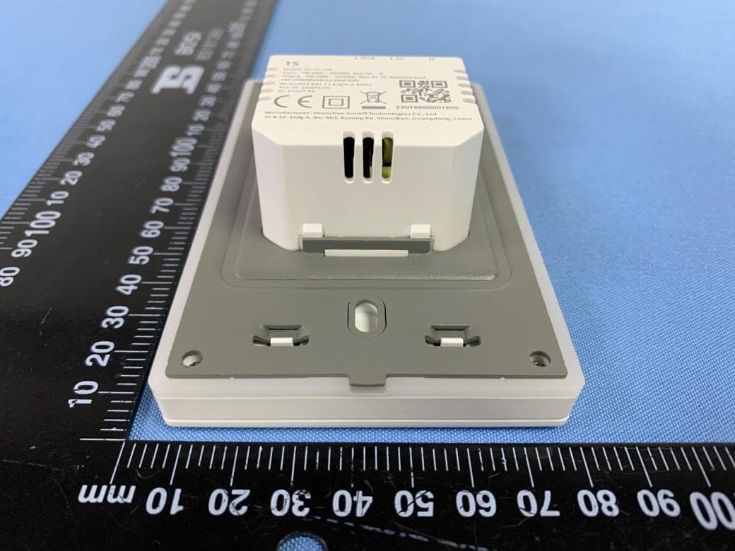 Smart Touch Wall Switch - FCC ID 2APN5-T5 - Shenzhen Sonoff Technologies Co., Ltd. (4)