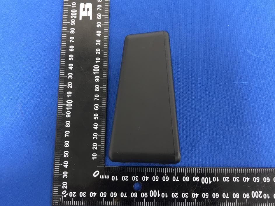 RECHARGEABLE VOCAL METRONOME/BLUETOOTH AMP - FCC ID 2APP6AM-718 - Aroma Music Co., Ltd. (2)