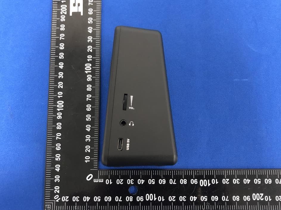 RECHARGEABLE VOCAL METRONOME/BLUETOOTH AMP - FCC ID 2APP6AM-718 - Aroma Music Co., Ltd. (4)