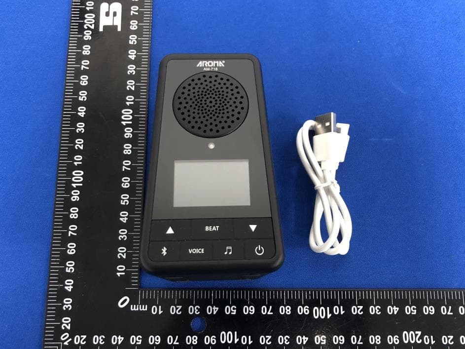 RECHARGEABLE VOCAL METRONOME/BLUETOOTH AMP - FCC ID 2APP6AM-718 - Aroma Music Co., Ltd. (5)