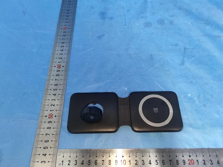3-in-1 Wireless Charger - FCC ID 2APQD-F15 - Shenzhen Aodehong Electronic Technology Co.,Ltd (4)