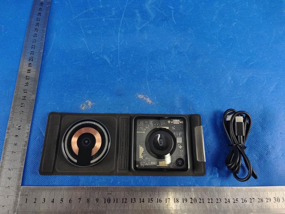 Wireless Charger - FCC ID 2APQD-F26 - Shenzhen Aodehong Electronic Technology Co.,Ltd