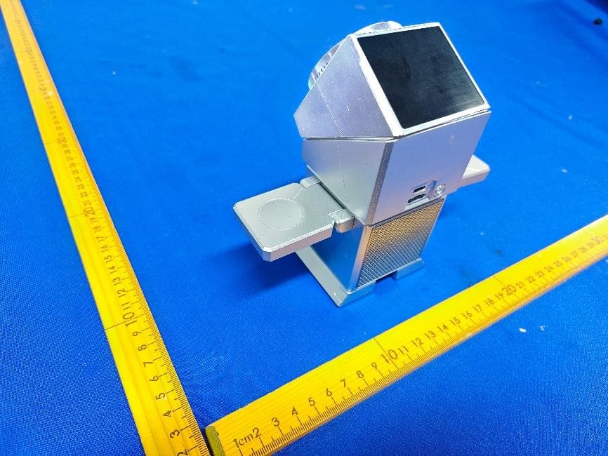 Multifunctional Wireless Charger - FCC ID 2APQD-T6D - Shenzhen Aodehong Electronic Technology Co.,Ltd (5)