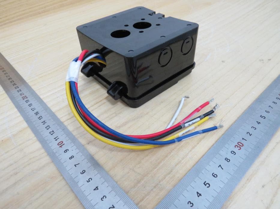 RF Hub - FCC ID 2APQIIT-RFHUB-02 - QC Manufacturing Inc.