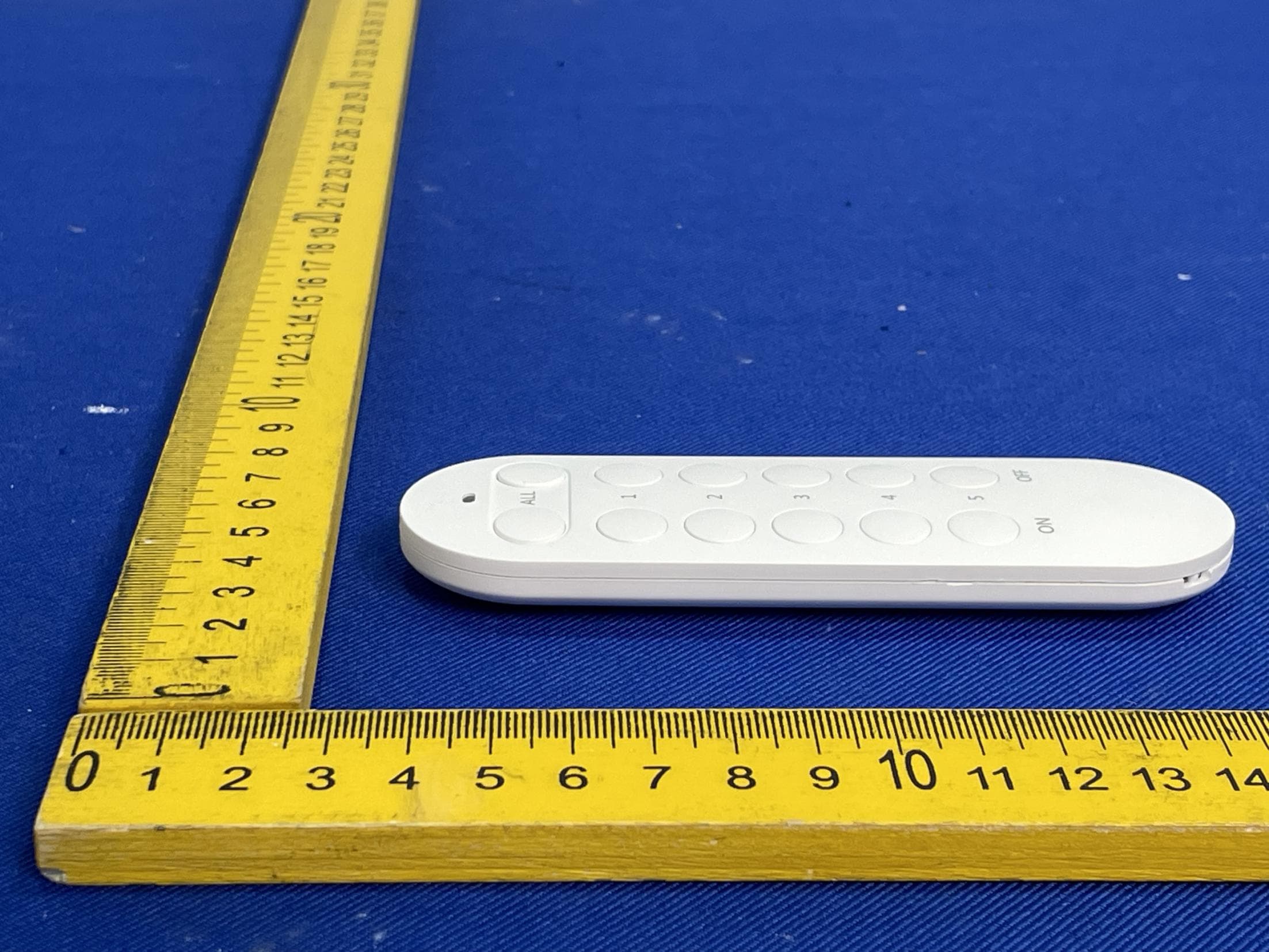 Remote Control - FCC ID 2APQK-RCR002 - Shenzhen Core lmage Co.,LTD