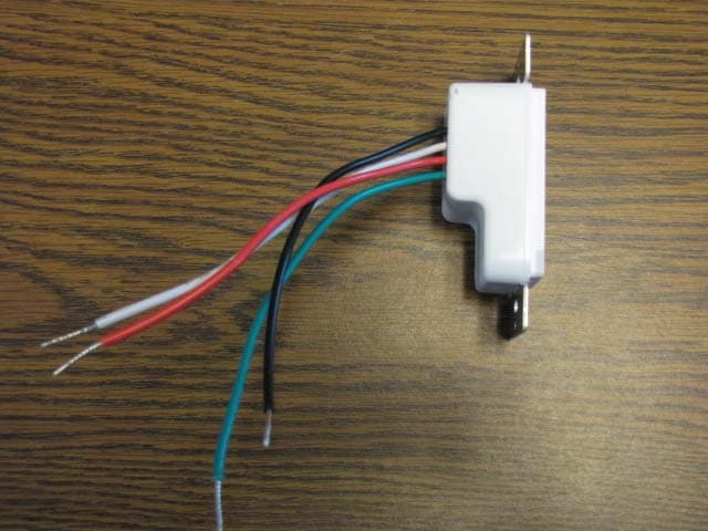 BLE transceiver - FCC ID 2APQV-BHS120US - Brilliant Home Technology Inc (2)