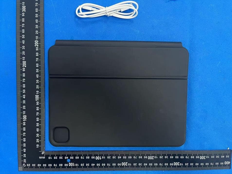 Bluetooth keyboard - FCC ID 2APR7-P11 - Dong Guan BlueFinger Electronics Co.,LTD