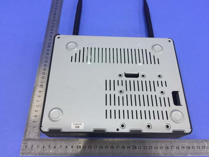 Wireless Network Video Recorder - FCC ID 2APRB-WNVR-WNIP2 - Guangdong Juan Intelligent Technology Joint Stock Co., Ltd.