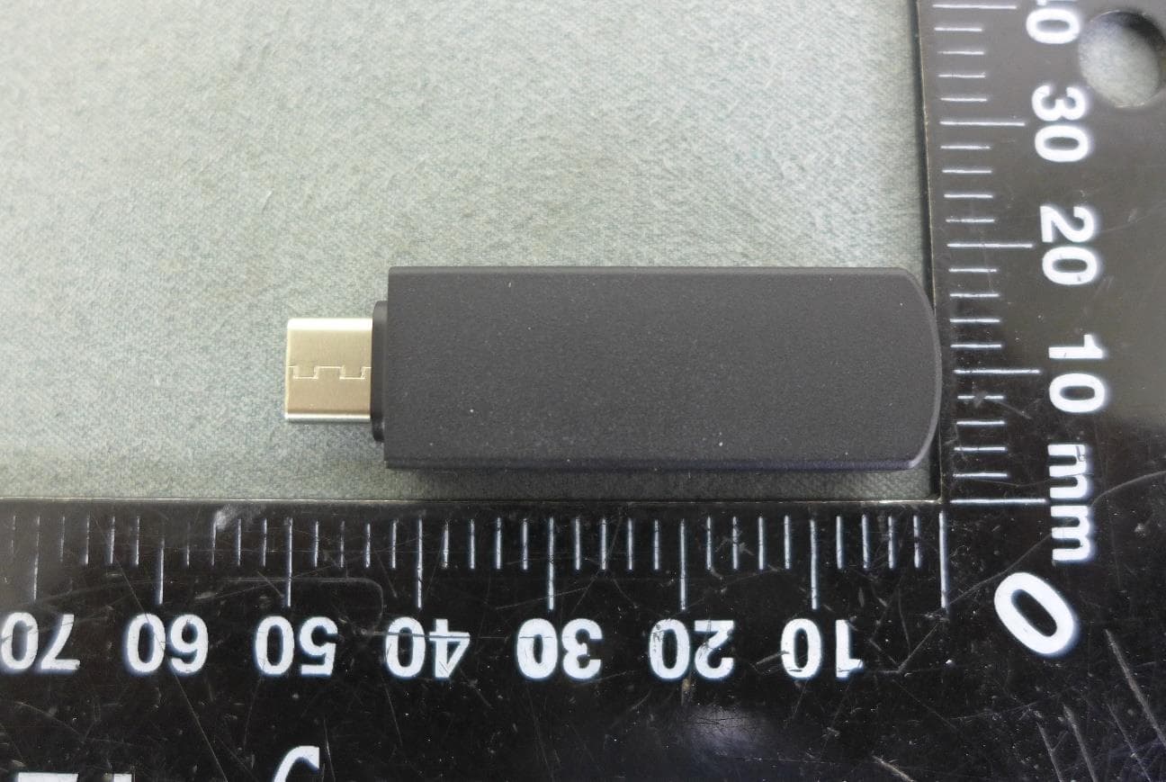 Maxwell Dongle - FCC ID 2APRZ-MAXWELL-TX - Audeze LLC