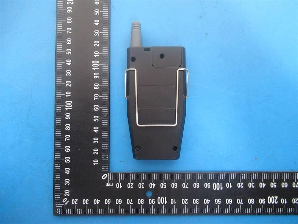Portable Audio Guide Transmitter - FCC ID 2APTA-FA-24AG-T100 - FLUENT AUDIO INC (2)