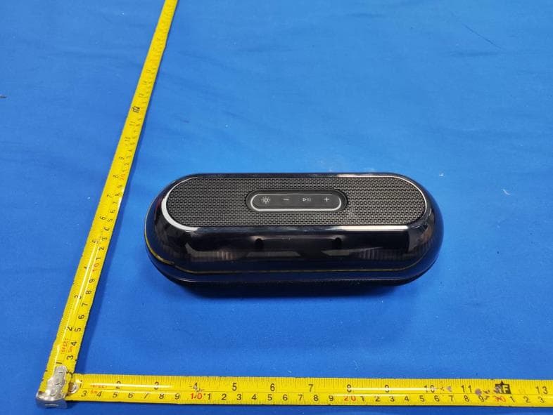 Bluetooth speaker - FCC ID 2APTQ-S100 - Shenzhen Junsida Electronic Technology Co.,Ltd. (3)