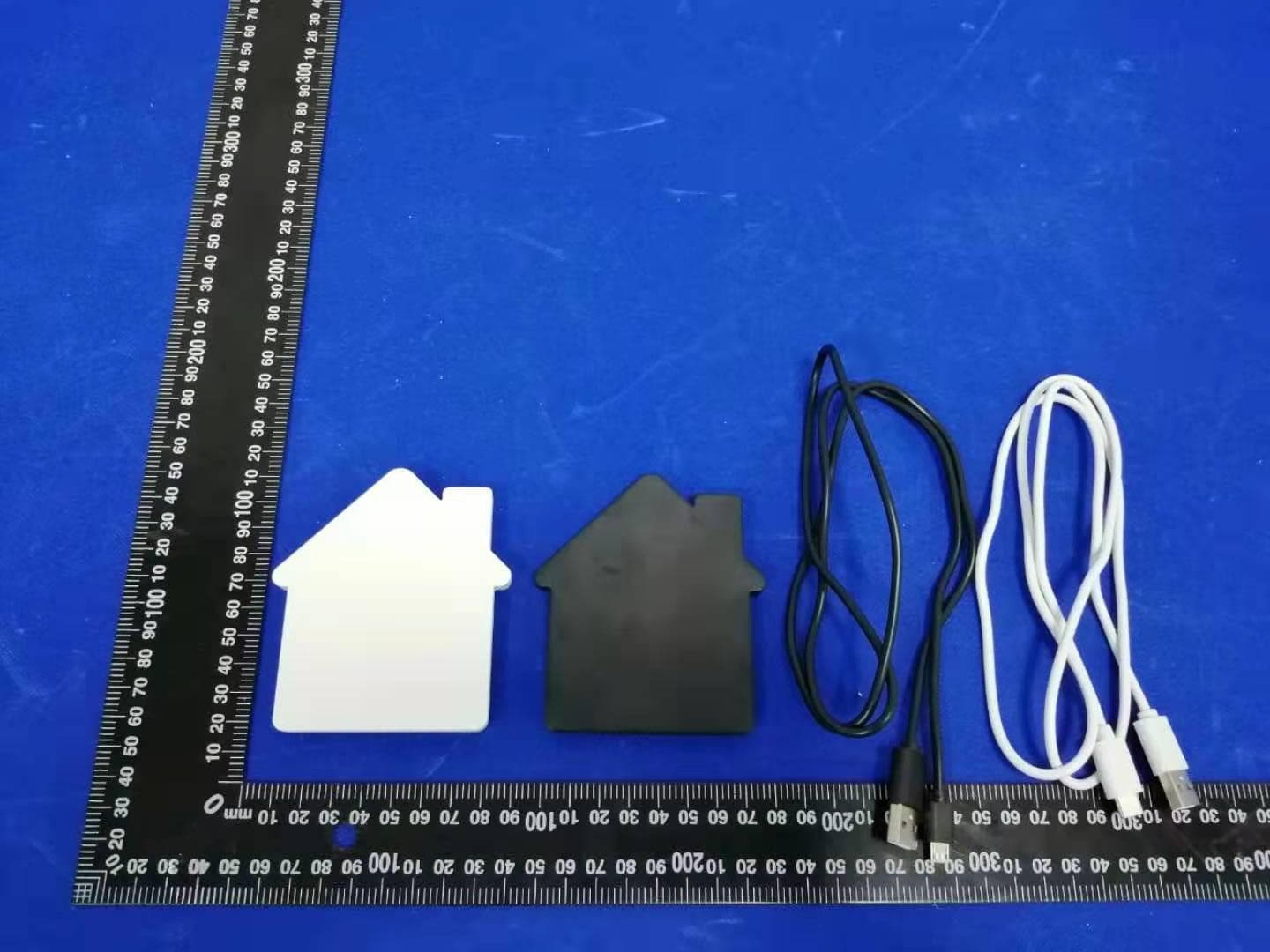 Wireless Charger - FCC ID 2APU5-WCH100 - JMTek Industries( Shenzhen)   Co.,Ltd (4)