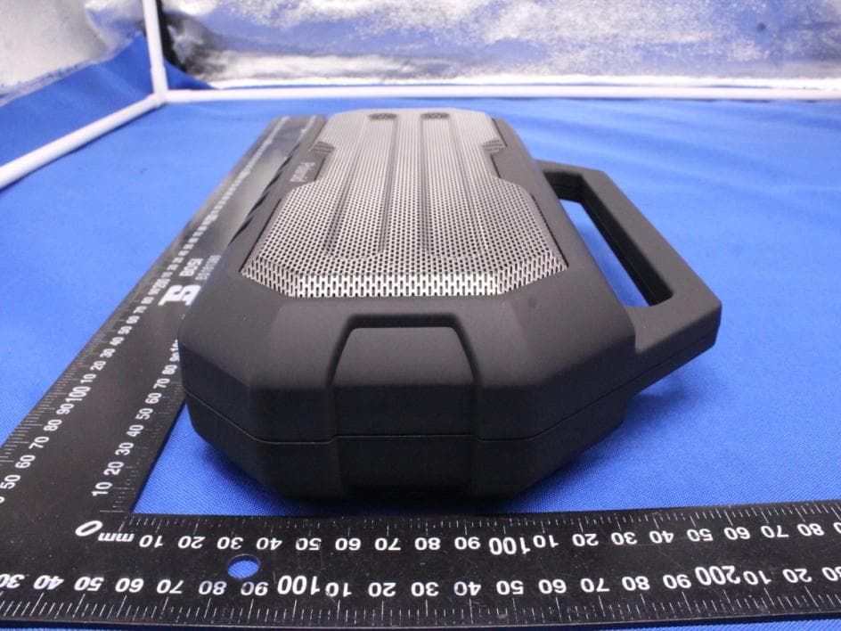 Bluetooth Speaker - FCC ID 2APU8CQL1732-B - Conquer Industry Co., Ltd (5)