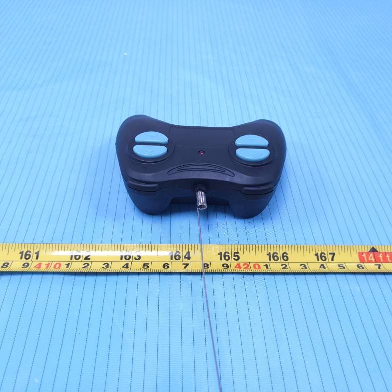 RC SHARK STUNT CAR - FCC ID 2APVRFB32681 - HUADA TOYS CO.,LTD (2)