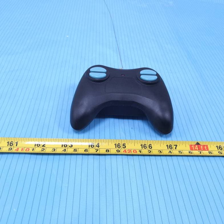 RC SHARK STUNT CAR - FCC ID 2APVRFB32681 - HUADA TOYS CO.,LTD (4)