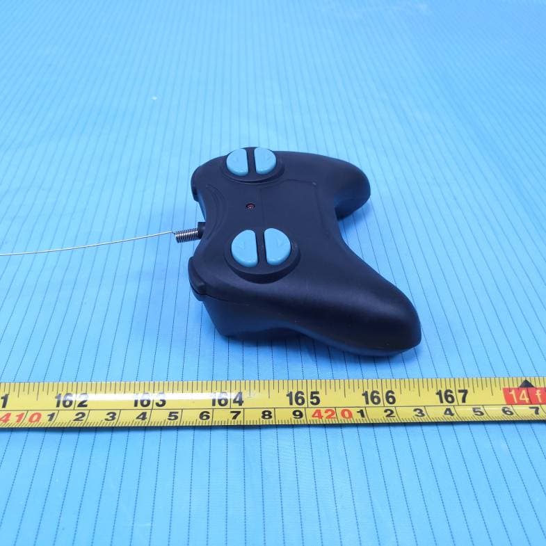 RC SHARK STUNT CAR - FCC ID 2APVRFB32681 - HUADA TOYS CO.,LTD (5)