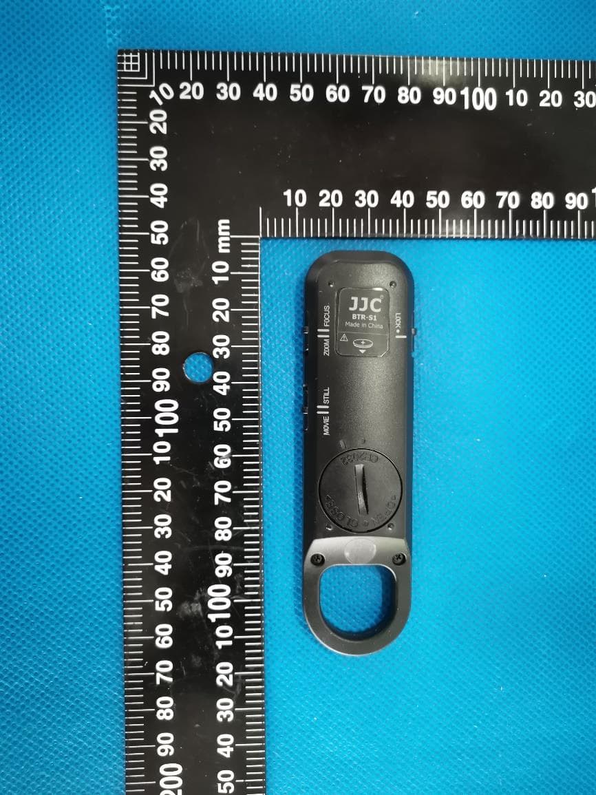 Wireless Remote Control - FCC ID 2APWR-BTR - Shenzhen JinJiaCheng Photography Equipment Co., Ltd. (2)