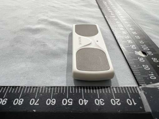 Revlis ECG Monitor - FCC ID 2APXB-CMP-121A - Revlis Biotech Co., Ltd. (2)